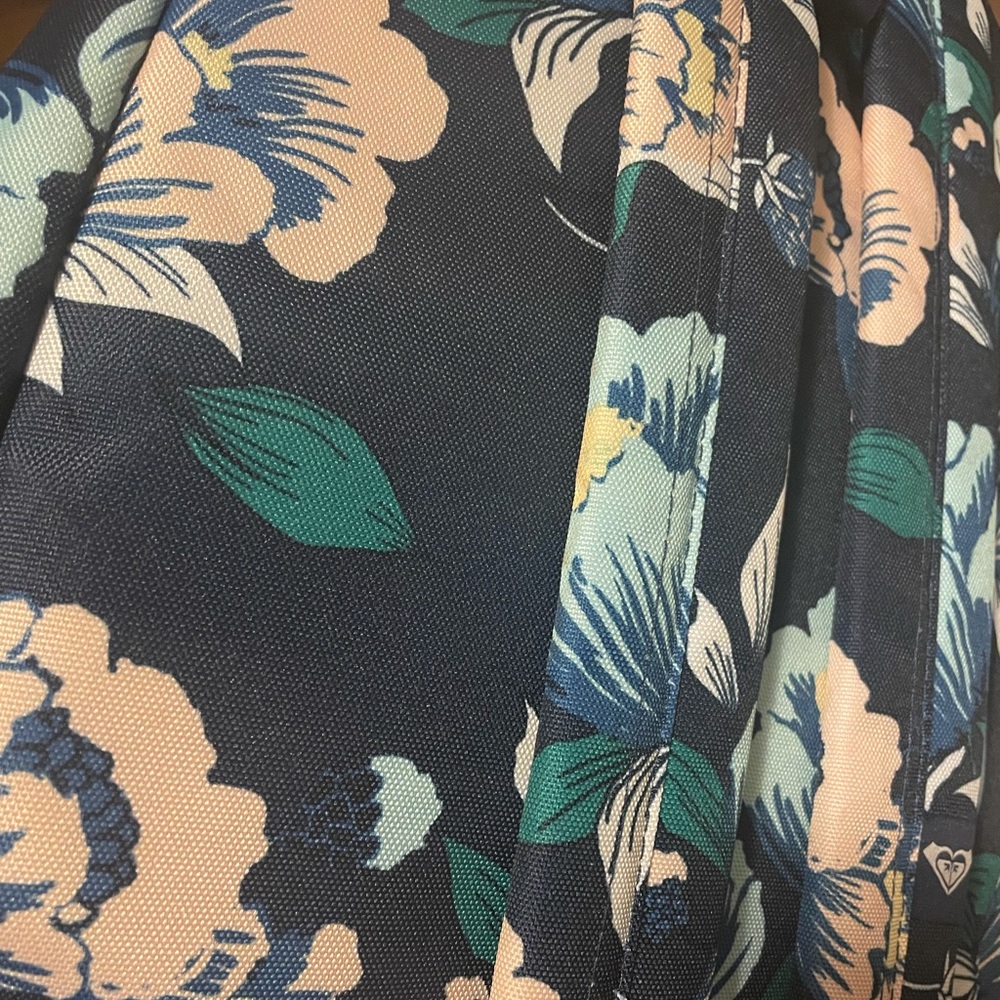 Roxy Floral Backpack - Picture 7 of 13